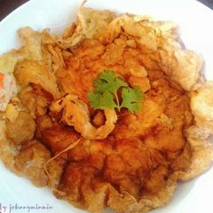Omelet (thai style) A picture of Omelet (thai style).