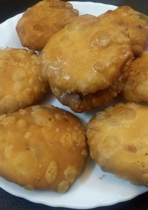 A picture of Mawa Kachori.