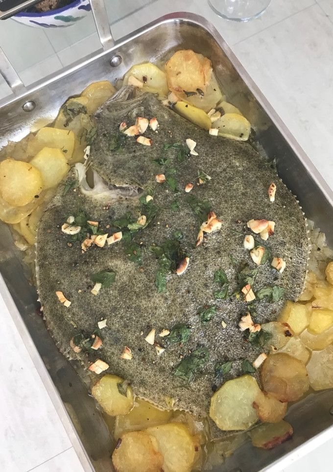 Una foto de Rodaballo al horno