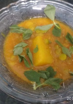 A picture of Potato and peas veg.