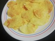 Una foto de patatas chips