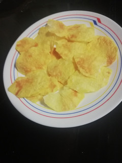 Una foto de Patatas chips al microondas