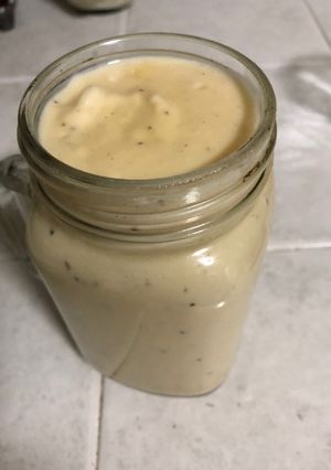 Una foto de Salsa Mornay