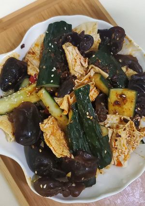涼拌麻辣青瓜 的食譜成品照片