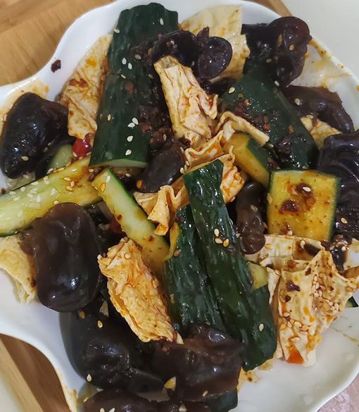 涼拌麻辣青瓜 的食譜成品照片
