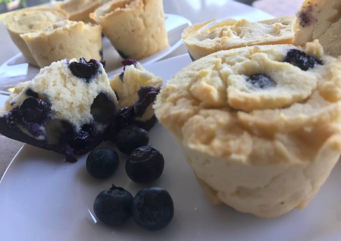Áfonyás muffin (tej-, cukor-, és gluténmentes) recept foto