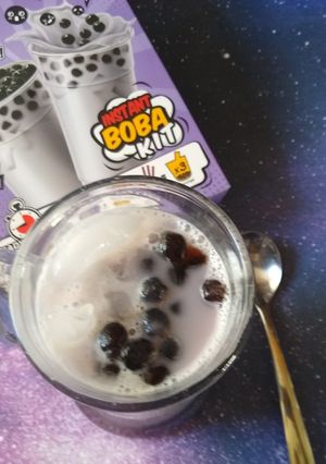 A picture of Taro Brown Sugar Bubble Milk Tea from Taiwan.