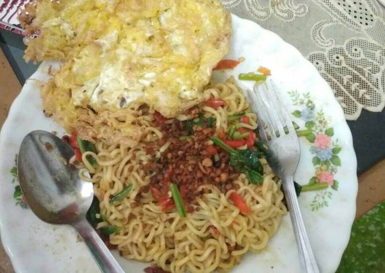 Mie goreng super pedasssss