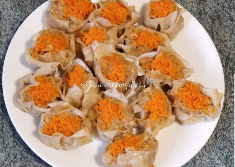 Recipe of Favorite Shrimp and Chicken with mushroom Shu Mai