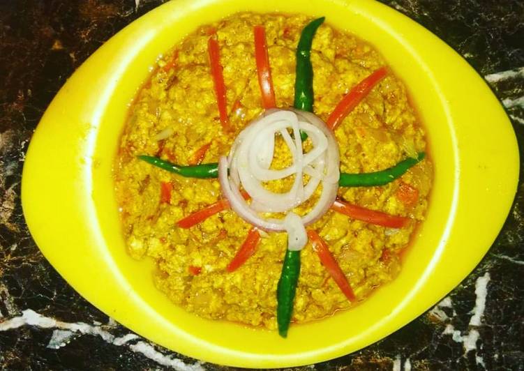 Recipe of Favorite Paneer Bhurji In Gravy