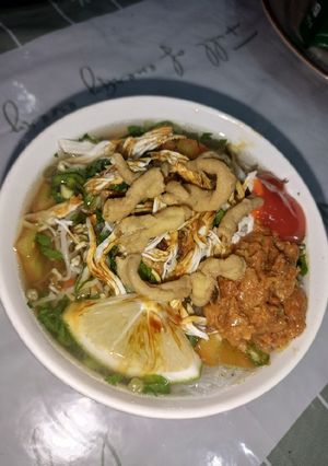 Foto resep Soto ayam khas tegal aroma tauco