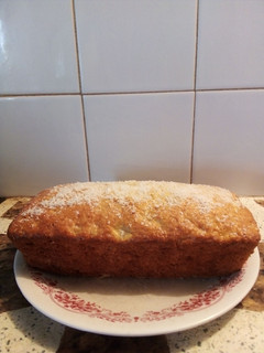 Una foto de Budín de manzana y Coco con pasas de uva