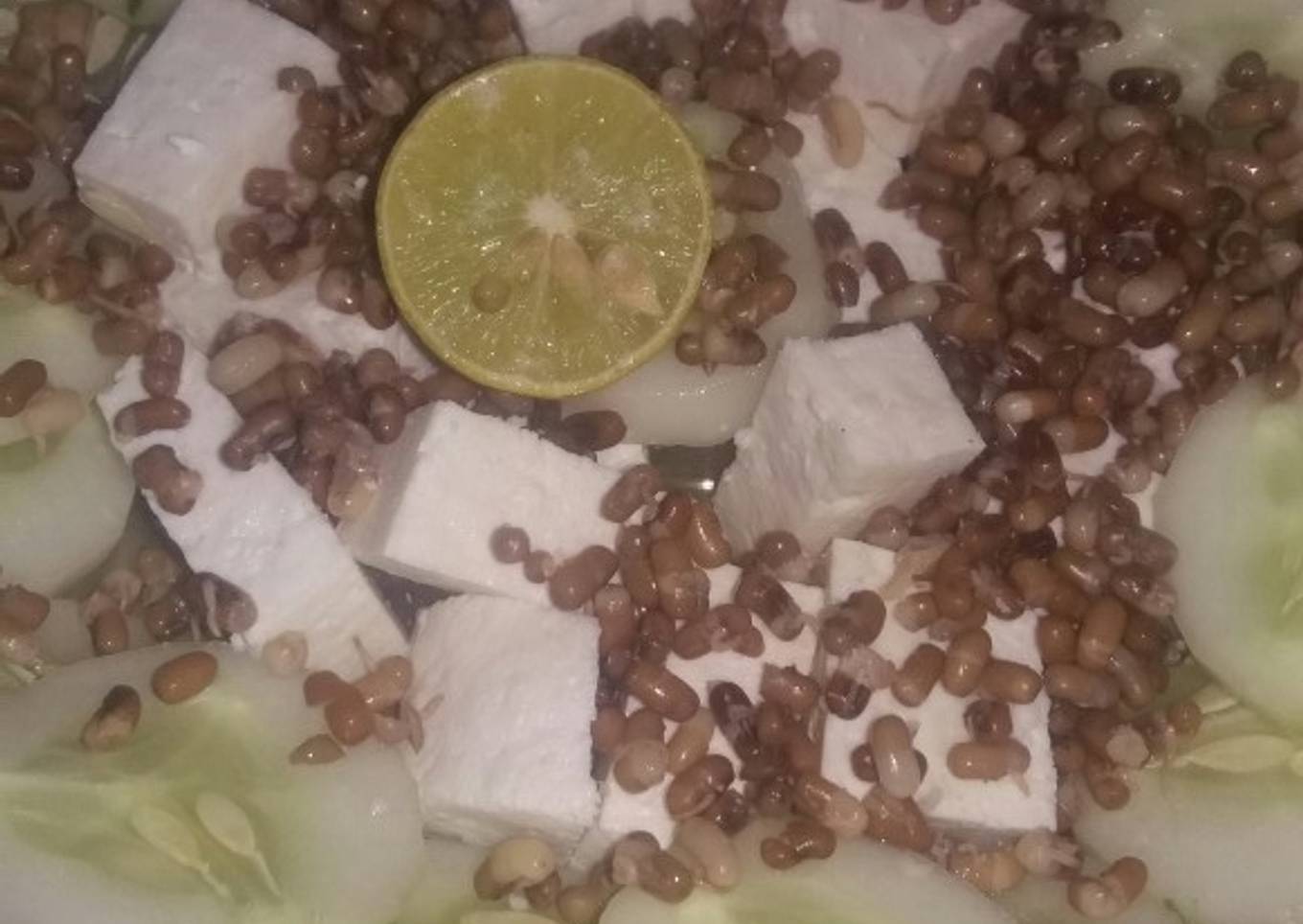 Green and healthy chaat