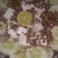 A picture of Green and healthy chaat.