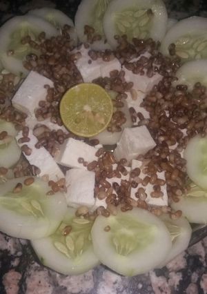 A picture of Green and healthy chaat.