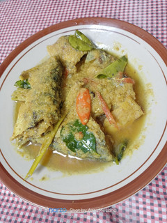 Foto resep Ikan Kembung Bumbu Kuning (PesmoL)