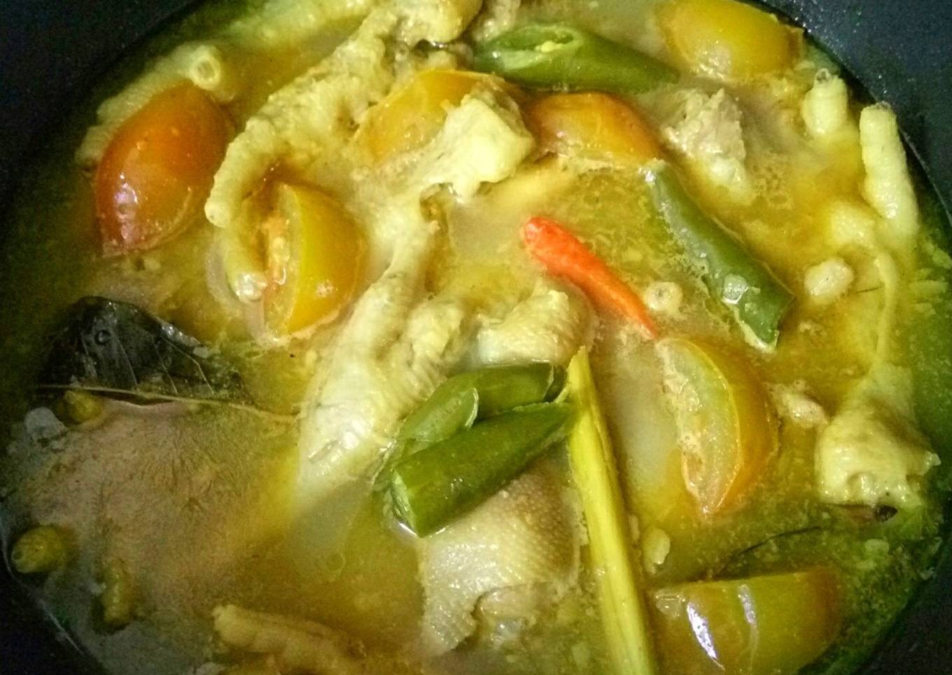 Gangan Asam Ceker & Kepala Ayam