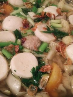 Foto resep Assorted Meatballs and Veggies Soup