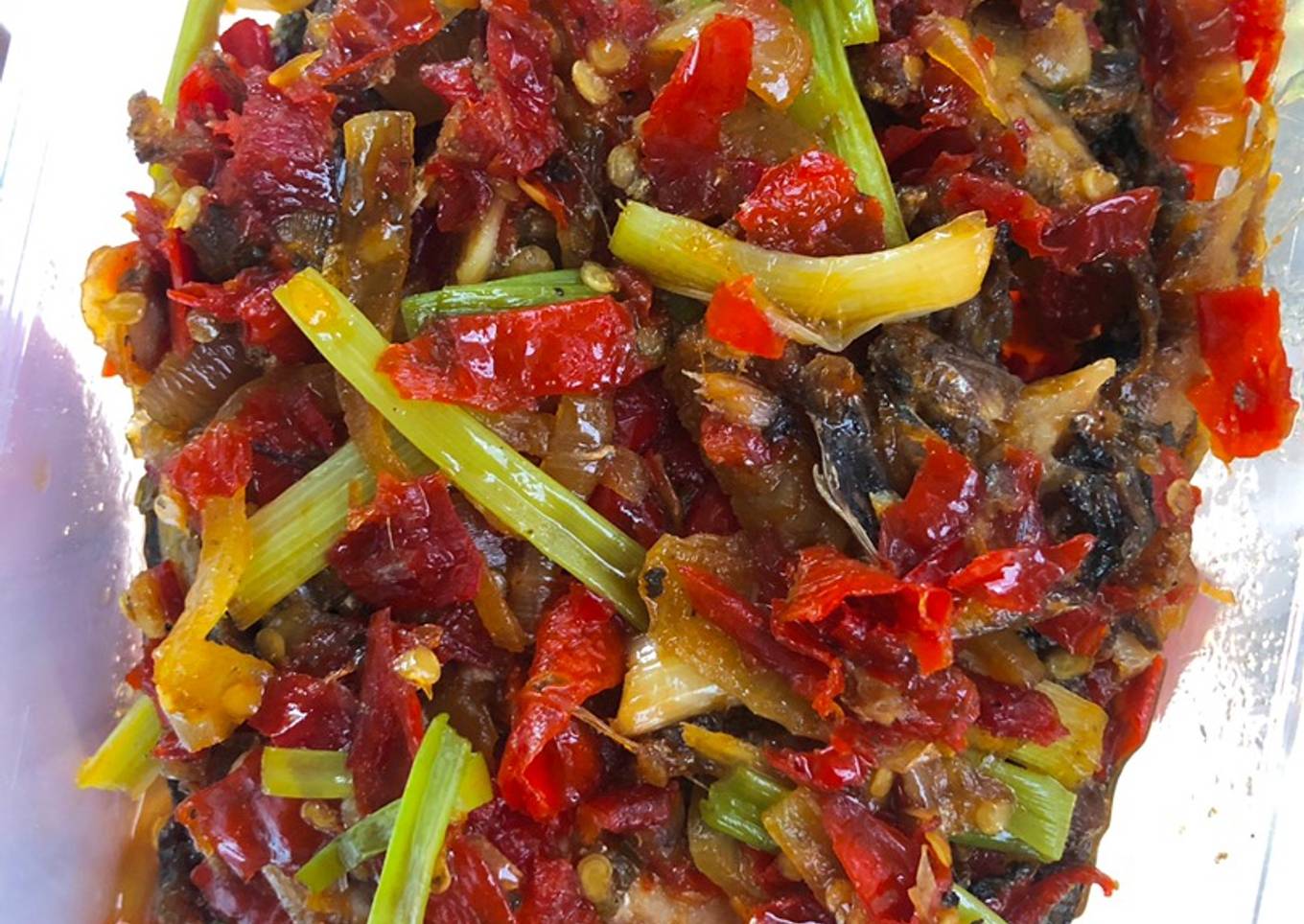 Ikan layang sambal merah