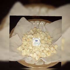 A picture of Popcorn.