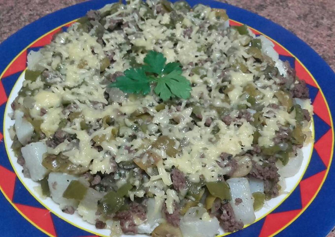 Carne picada con patatas y verduras en menos de 30 minutos