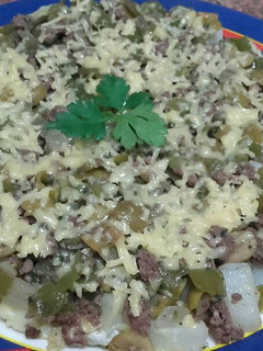 Una foto de Carne picada con patatas y verduras en menos de 30 minutos