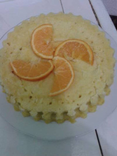 Una foto de Bizcochuelo de naranja, súper fácil!!! ♡ (en microondas)