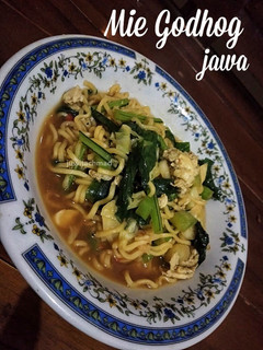 Foto resep Mie godhog jawa / mie kuah jawa / mie tek tek