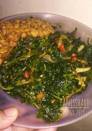 Foto resep (23). Tumis Daun Pepaya & Singkong