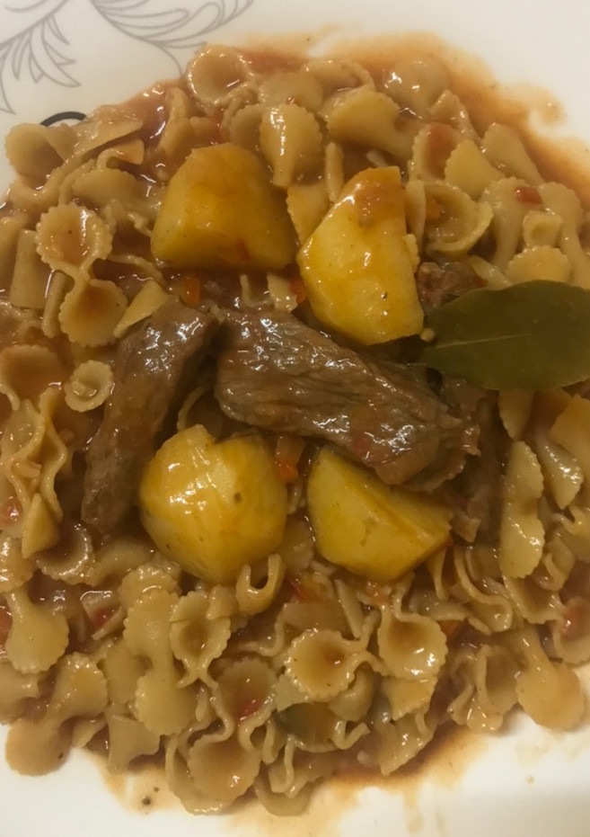 Una foto de Guiso de fideo Moñito 🤩