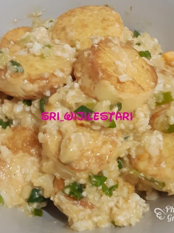 Langkah Mudah untuk Menyiapkan Resep Tahu goreng telur asin yang Lezat Sekali Anti Ribet, Uenak Banget