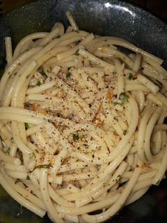 Una foto de Fideos Con Pesto