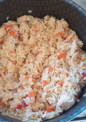 Una foto de Arroz con pollo