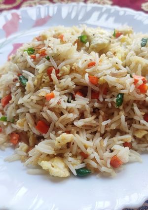 এগ ফ্রায়েড রাইস(egg fried rice recipe in Bengali) রেসিপির প্রধান ছবি
