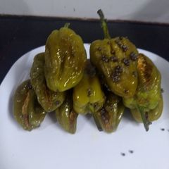 A picture of Stuffed Mirchi.