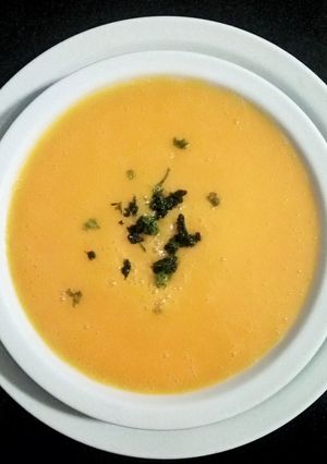 Una foto de Sopa crema...¡de puchero!