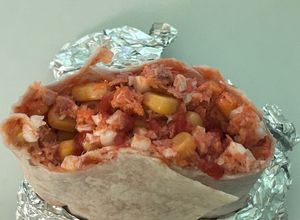 Foto principal de Durum de huevo, atún, tomate y maíz en Airfryer Cosori