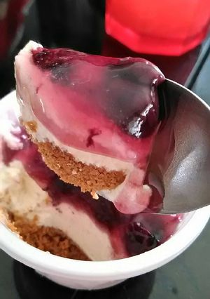 A picture of No Bake Blueberry Cheesecake.