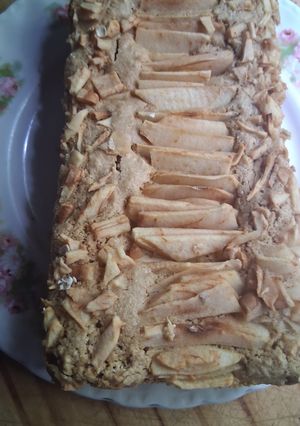 Una foto de Budín de avena y manzana 🍎 😋