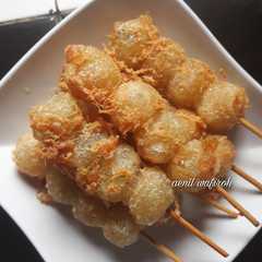 A picture of Cilor Bandung (cilok telor) ala abang2 + saos.