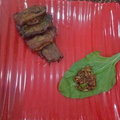 A picture of Rawmngo Spinach roll.