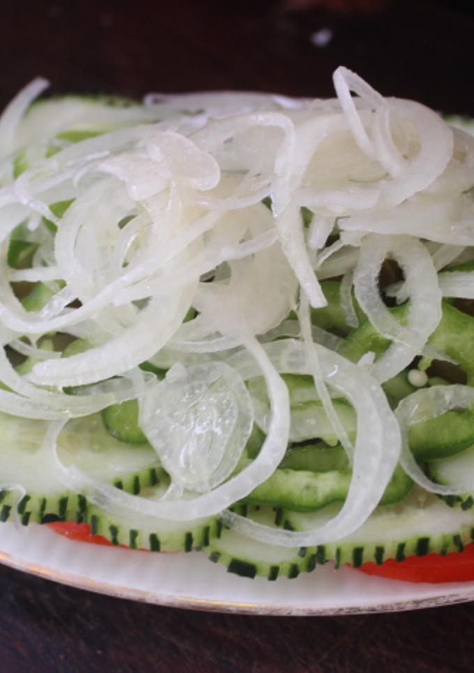 Una foto de Ensalada a rodajas con jalapeños
