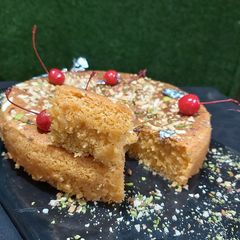 A picture of Mava cake.