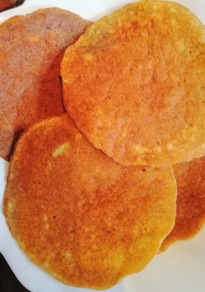 A picture of Two ingredients pancake.