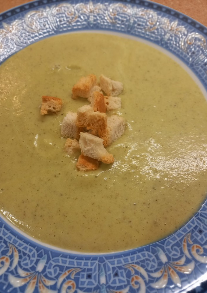 Una foto de Crema o puré de calabacín
