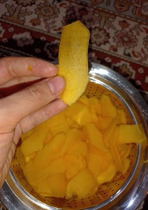 عکسی از دستور چیپس کدو حلوایی