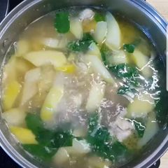 Chicken Tinola A picture of Chicken Tinola.
