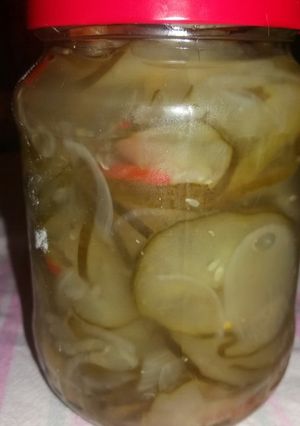 Una foto de Pepinos agridulces