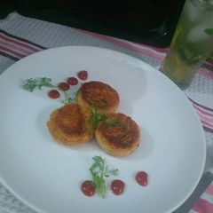 A picture of Dahi ke kabab.