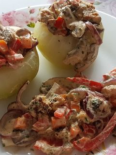 Gefüllte Kohlrabi mit Gemüse und Crème fraîche Rezepthauptbild